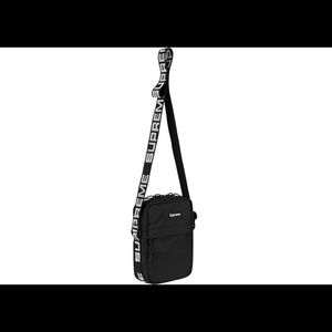 Supreme shoulder bag (SS18) Black